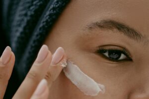 Melasma: cum scapi de petele maronii?