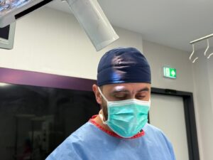 Cum alegi un chirurg specialist în București pentru o intervenție sigură
